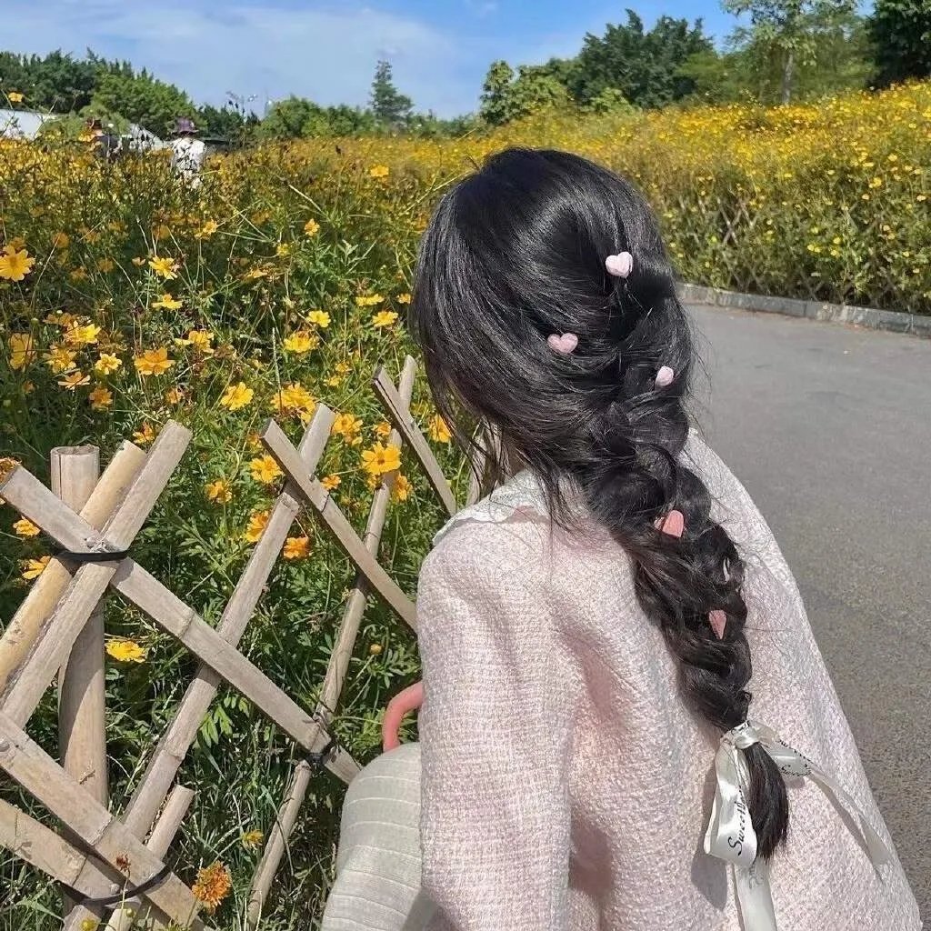 这个女配有点甜